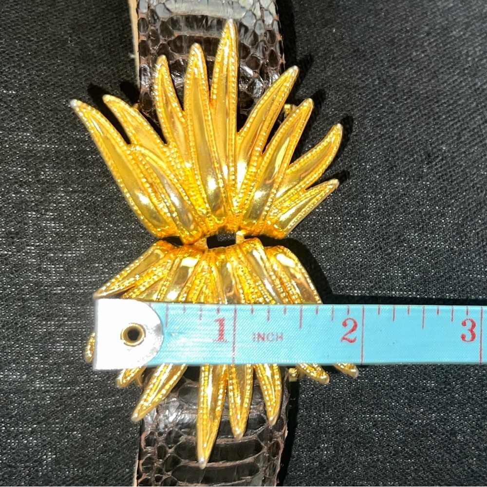 Vintage Women’s Gold Tone Leaves Buckle with Genuine Dark Brown Snake Skin Belt - Picture 12 of 16